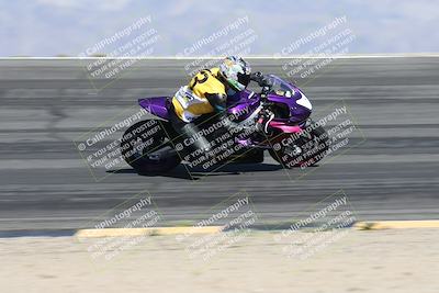 media/May-10-2025-Race Pace (Sat) [[db32fef2da]]/Vested/3-Bowl Set 1 (9am)/